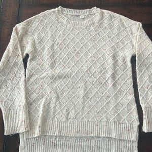 Adorable cream sweater 😊
